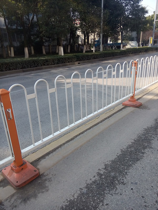 市政道路護(hù)欄